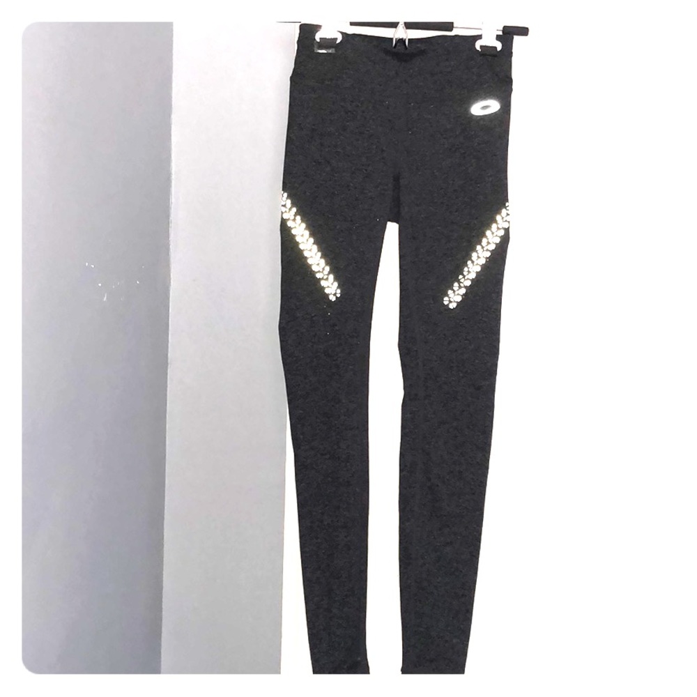 Oakley leggings